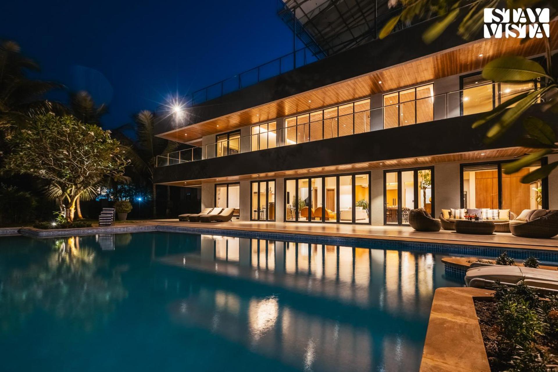 Reflection House By Stayvista With Pool, Terrace Bar, Indoor Games & Exquisite Interiors In A Nutshell Alībāg Extérieur photo